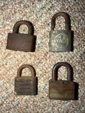 Vintage Padlocks no keys